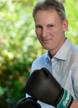 markus eckhart in boxing gloves